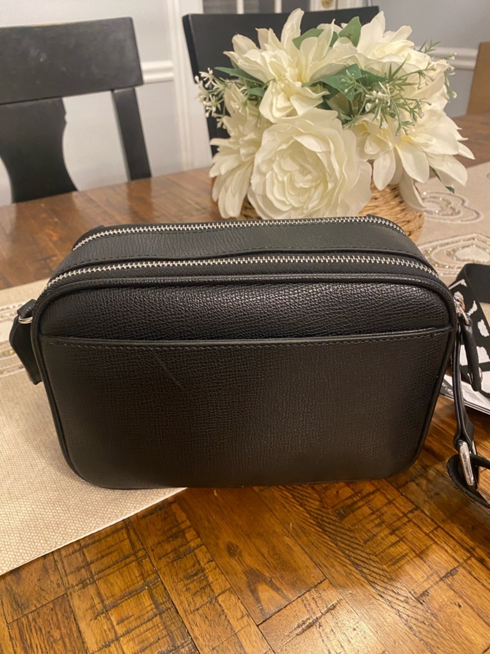 RESERVED Karl Lagerfeld Paris Maybelle Double Zip Camera Bag - Picture 6 of 16